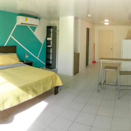 Dona Clara Vacation Apartments Oranjestad Extérieur photo